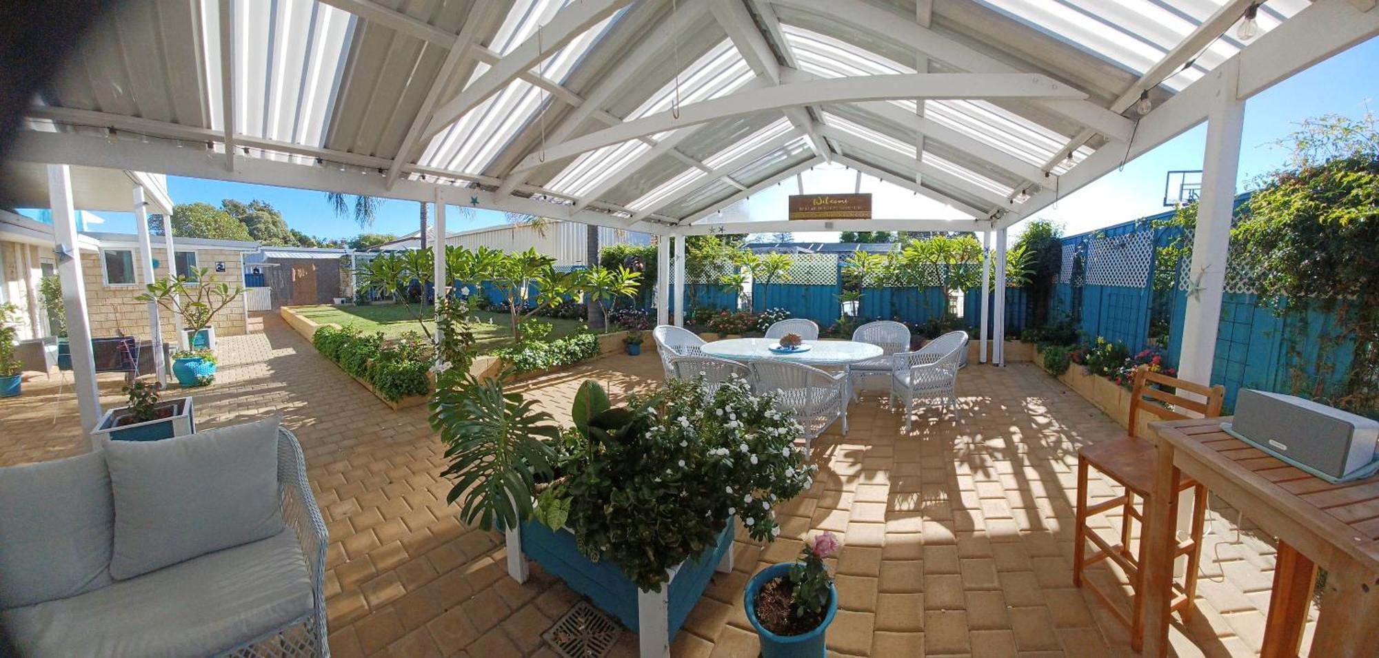 Palm Beach Guest House Rockingham Exteriör bild