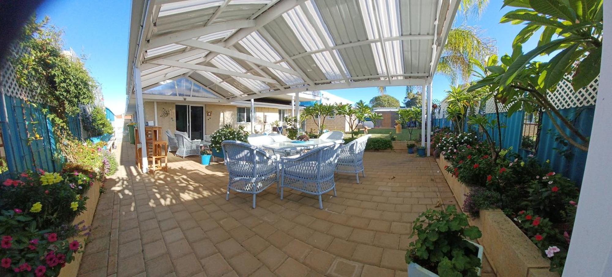 Palm Beach Guest House Rockingham Exteriör bild