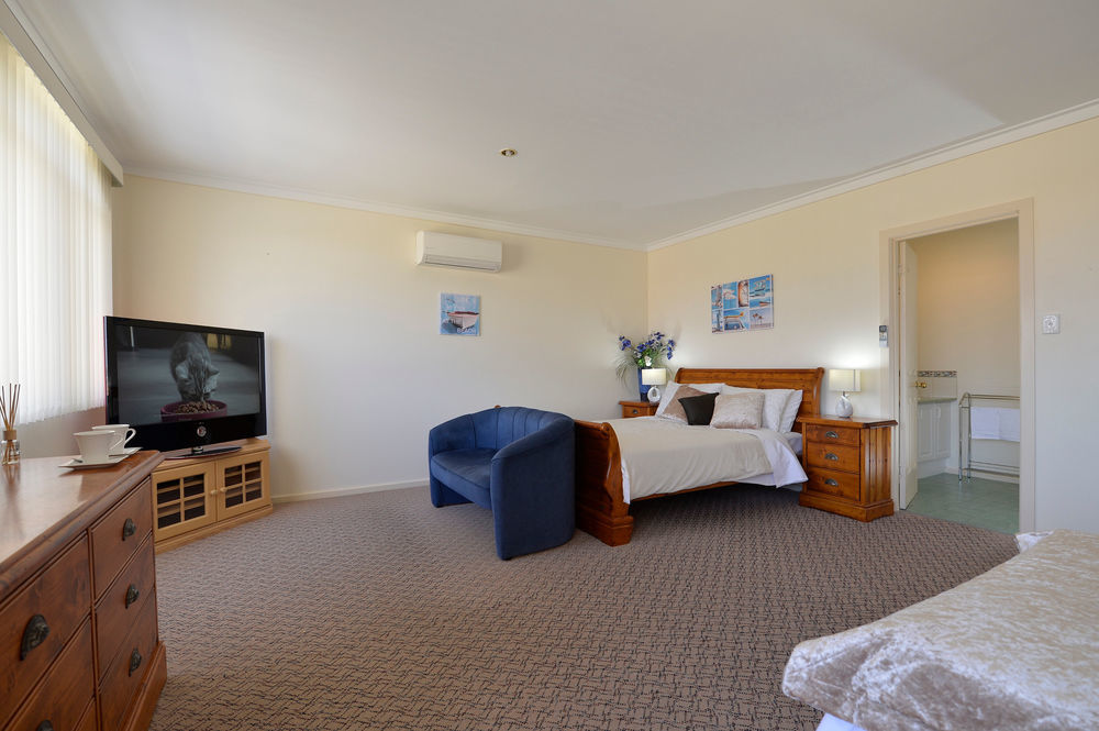Palm Beach Guest House Rockingham Exteriör bild